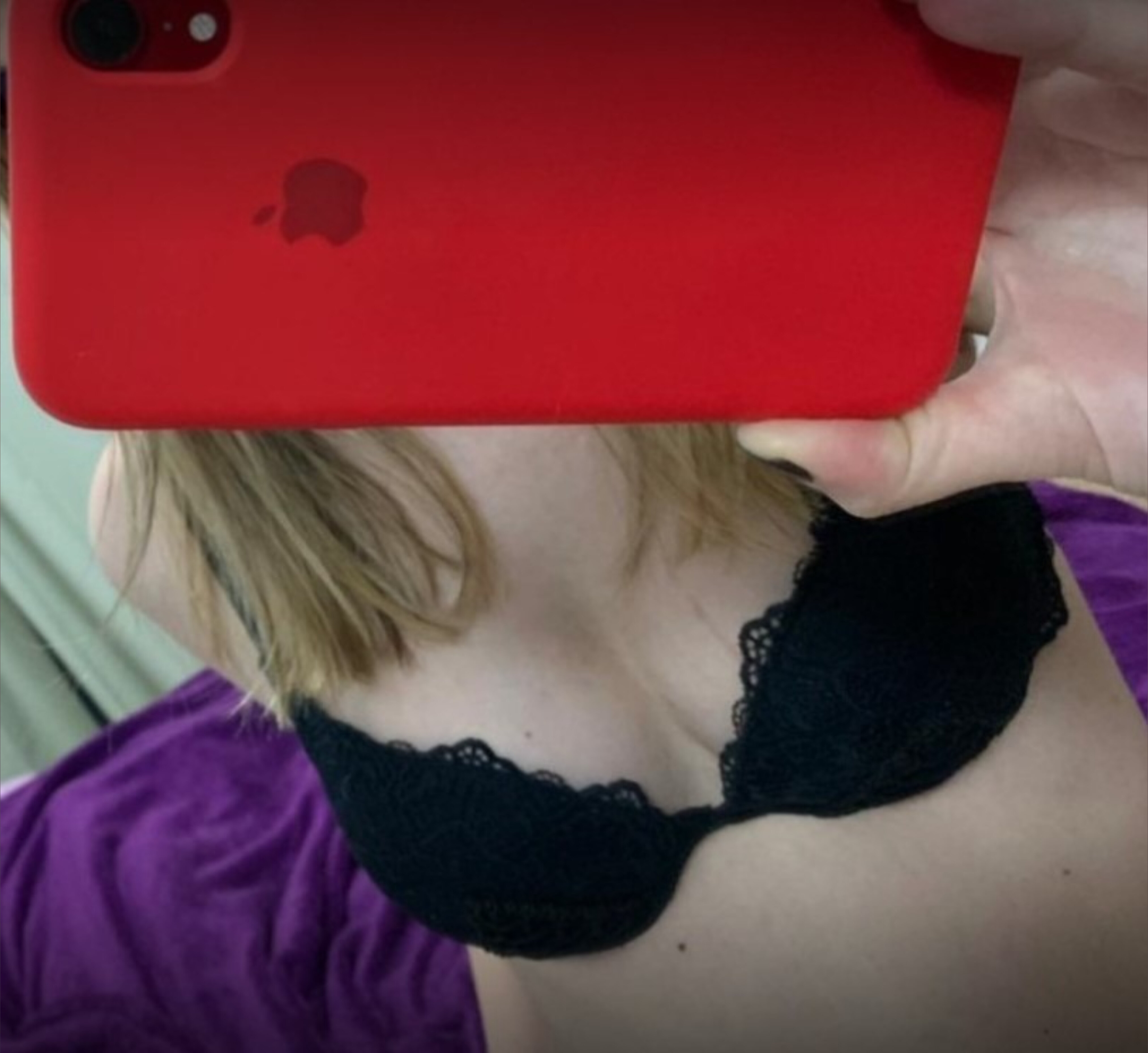 Persika — e-girl creator from Zurich | Find Her OF