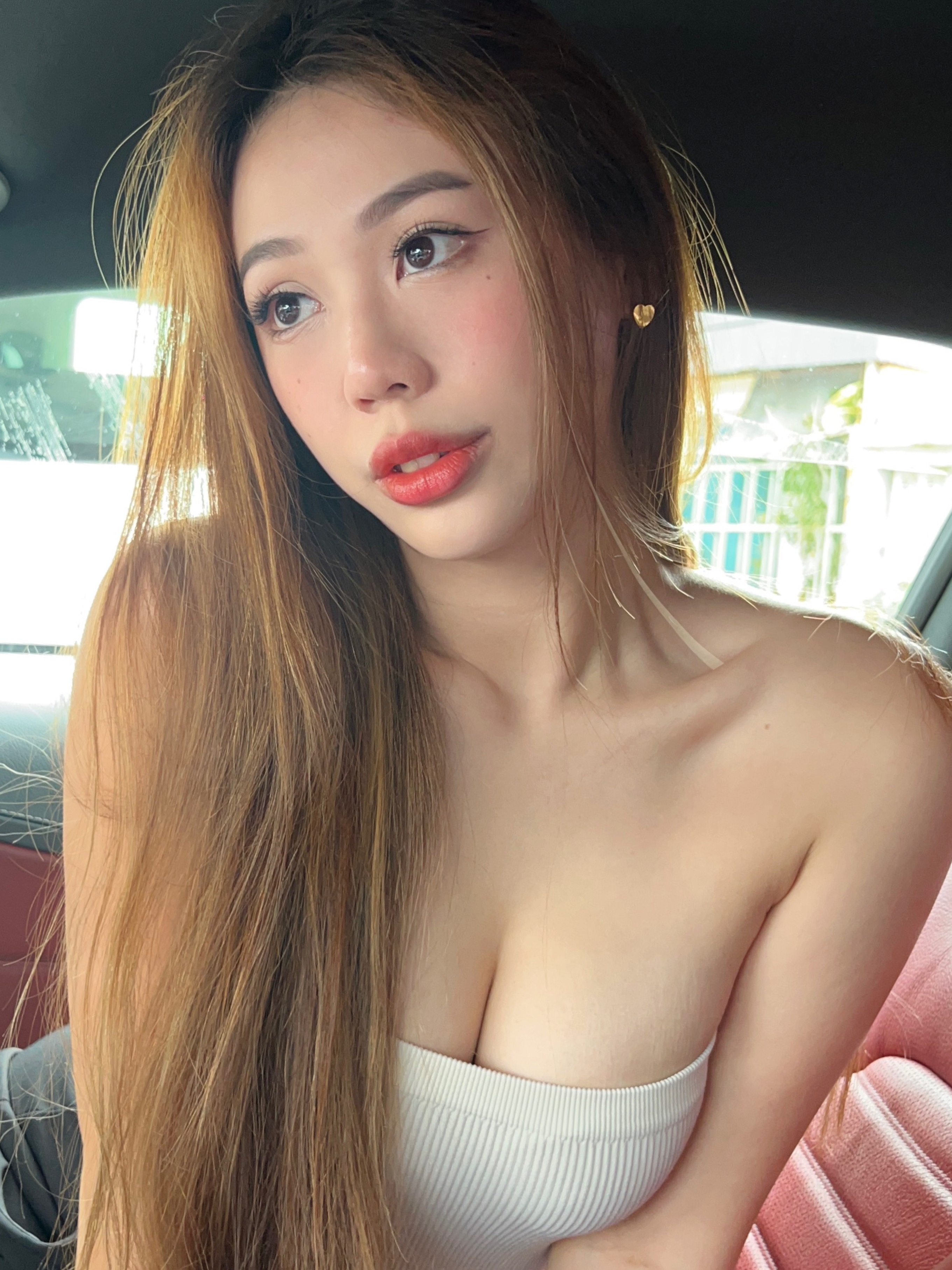 Pinky Lee — new creator from Kota Kinabalu | Find Her OF