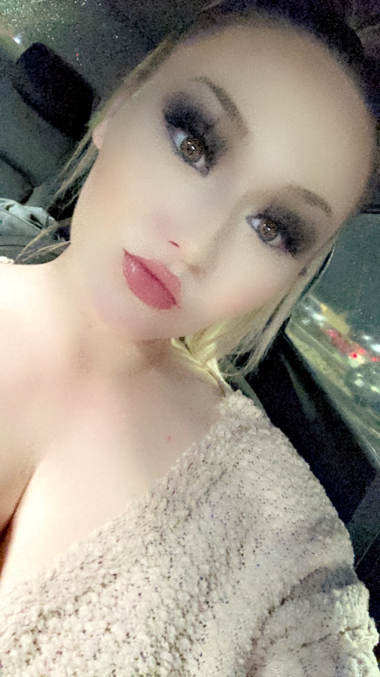 Kyliegh Brummet — curvy, femdom creator from Indianapolis | Find Her OF