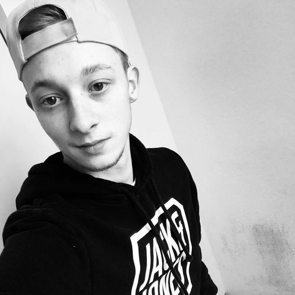 RelaxBoySolo — new creator from Remscheid | Find Her OF