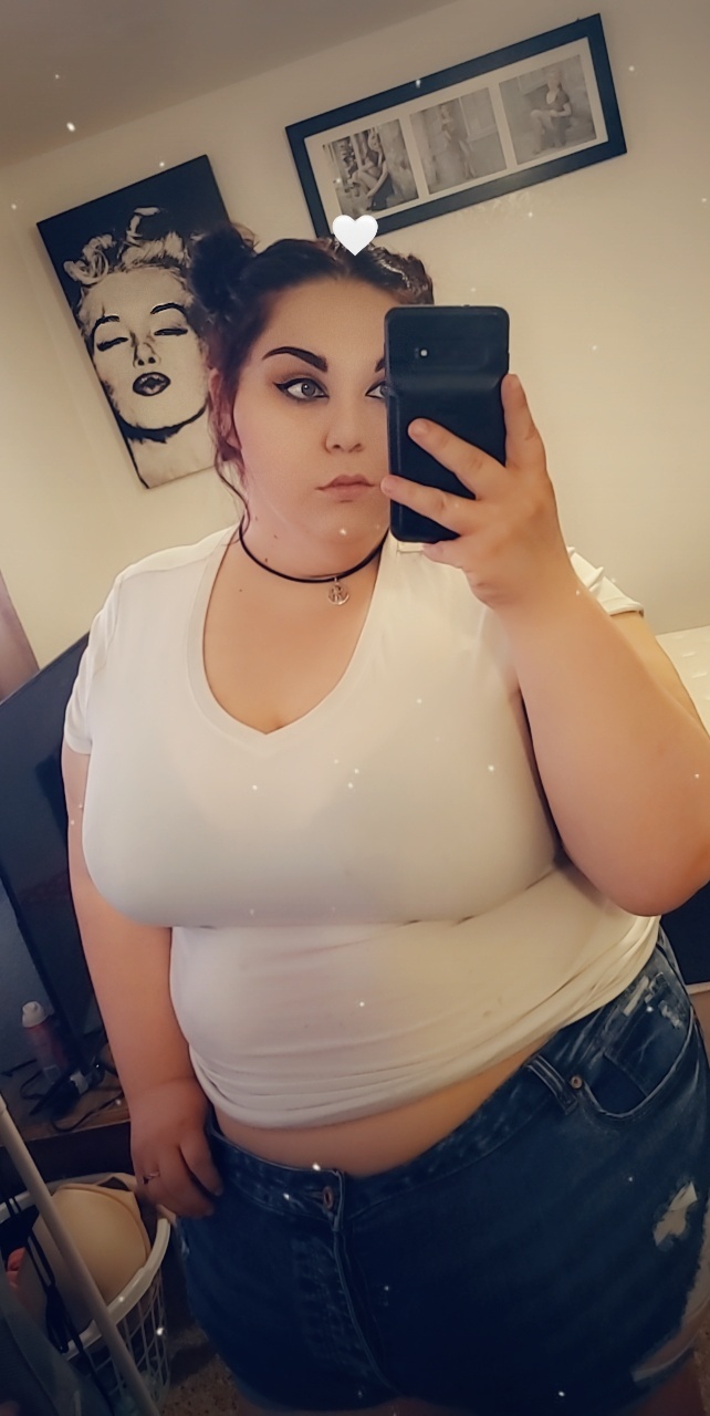 Rerra — couple, goth creator from Wyoming | Find Her OF