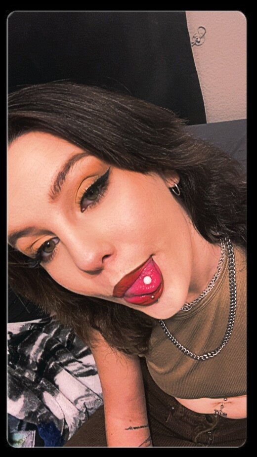 Samara skies — new, goth creator from Tucson | Find Her OF