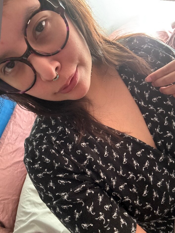 Scarlet Midnight — petite, usa creator from New Mexico | Find Her OF