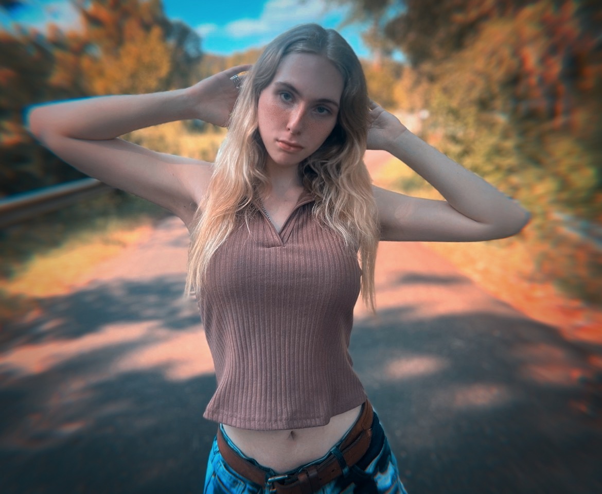 Silver Enloe — blonde, new creator from Tyler | Find Her OF