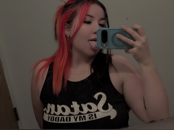 🦋Arial🦋 — goth, milf creator from Washington State | Find Her OF