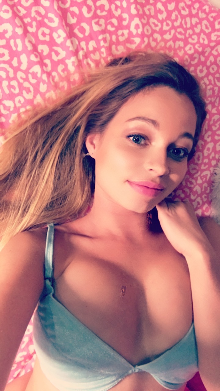 Siona — blonde, joi creator from Bali | Find Her OF