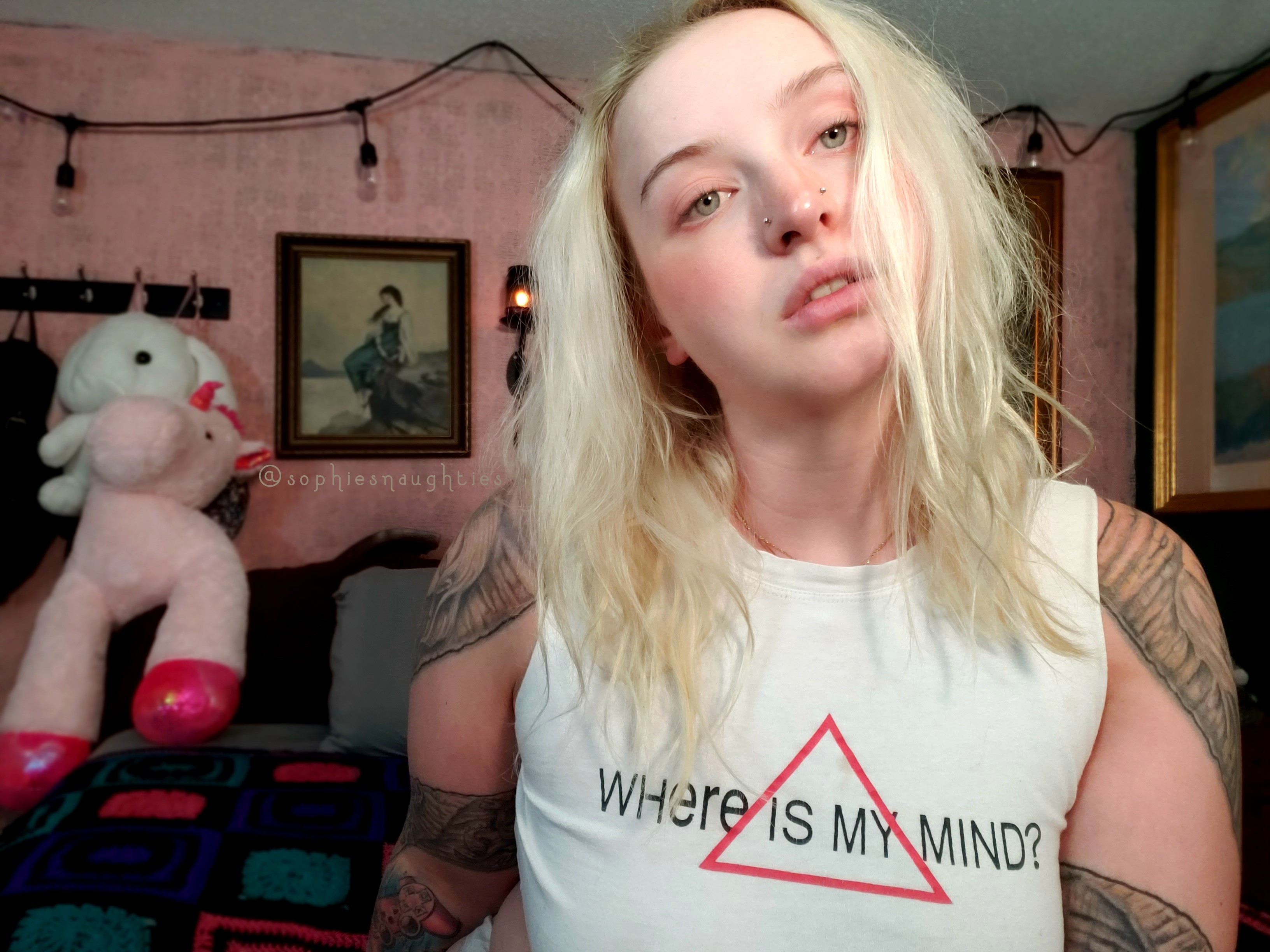 Sophie's Naughties — couple creator from Minneapolis | Find Her OF