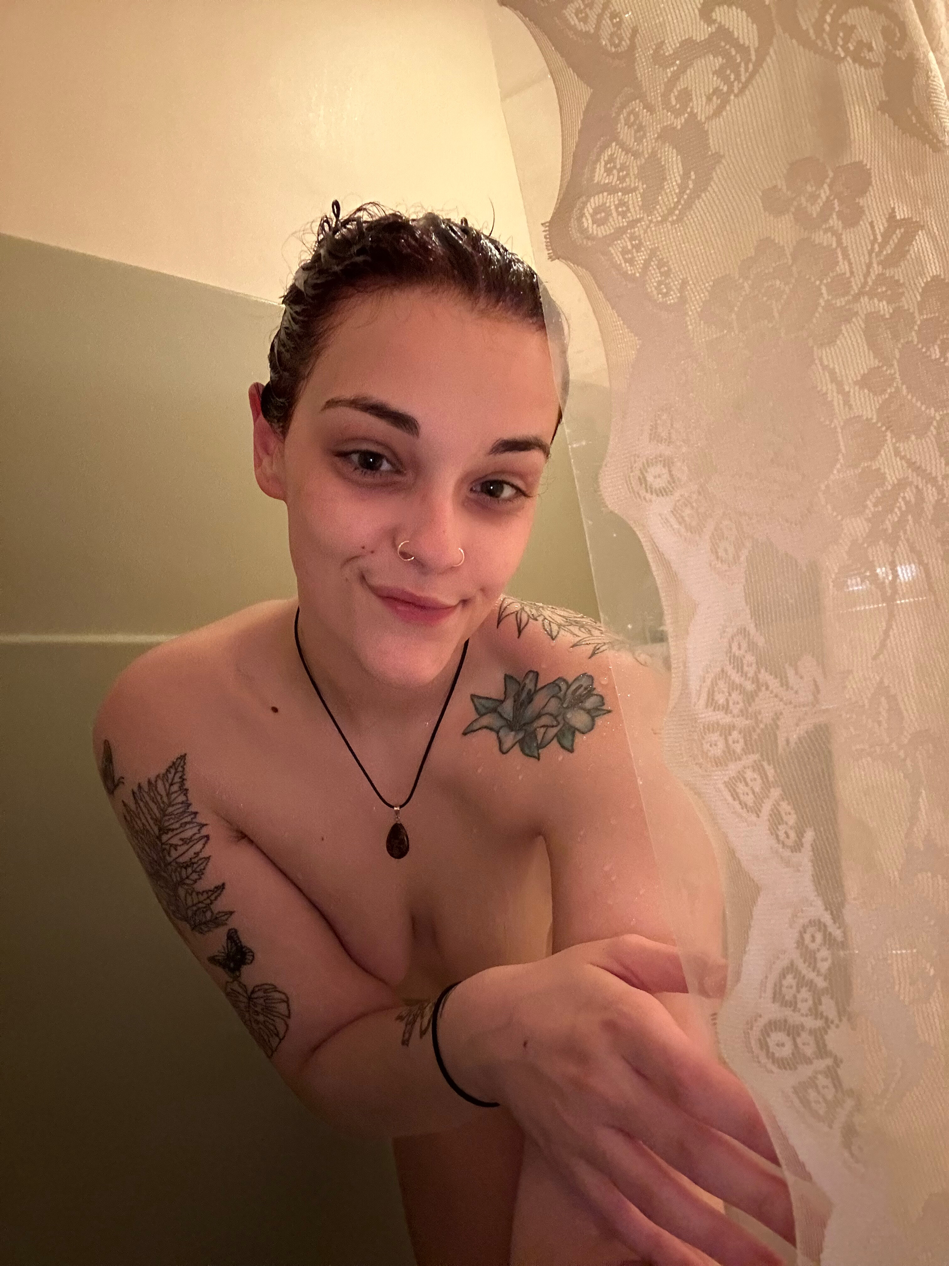 Shelby☙ — curvy creator from Connecticut | Find Her OF
