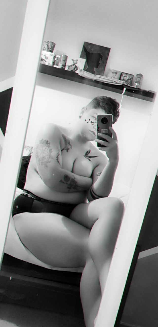 Tattooed girl — tattoo creator from Cardiff | Find Her OF
