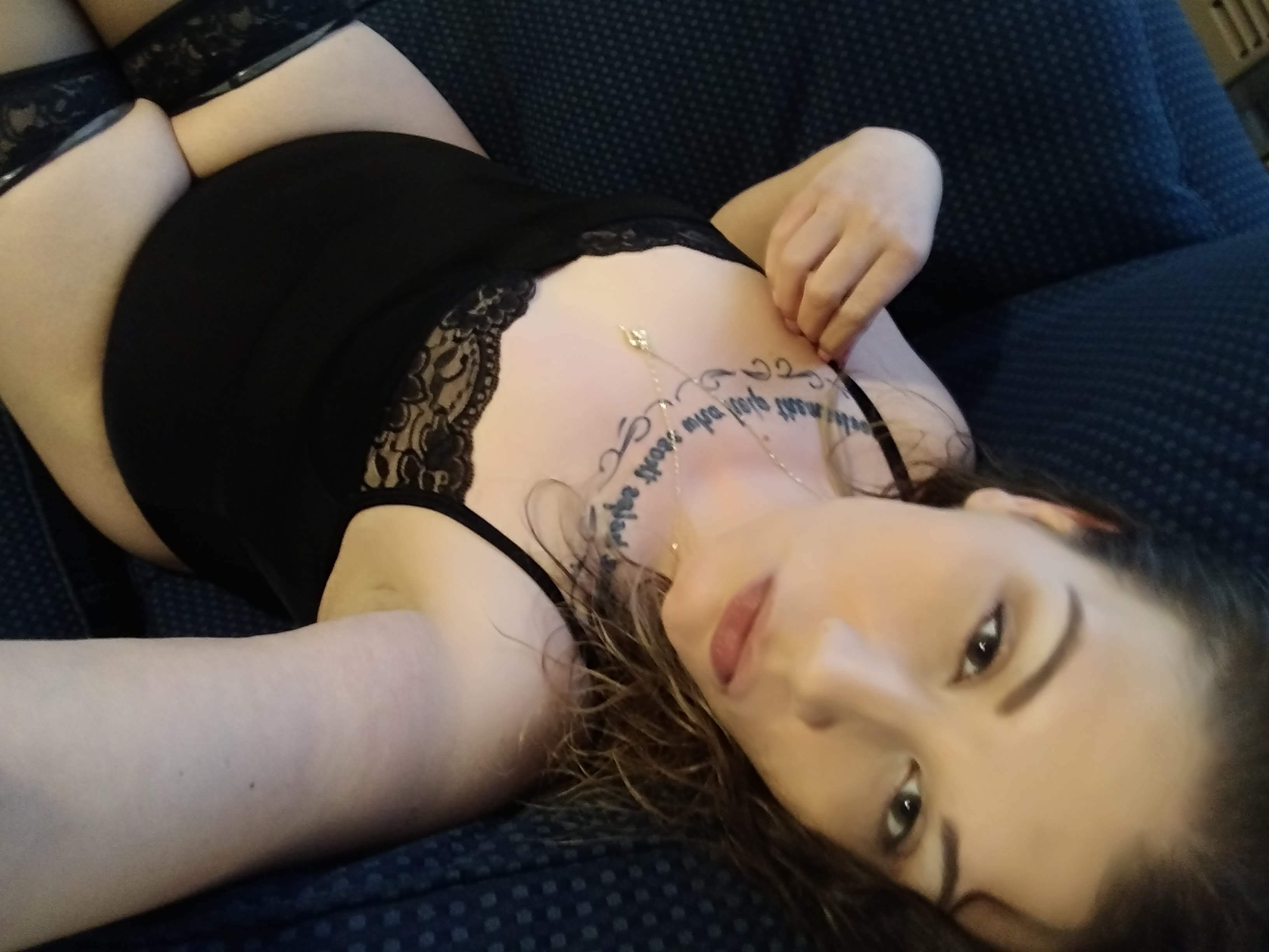 The Lady Rain — petite, tattoo creator from Delaware | Find Her OF