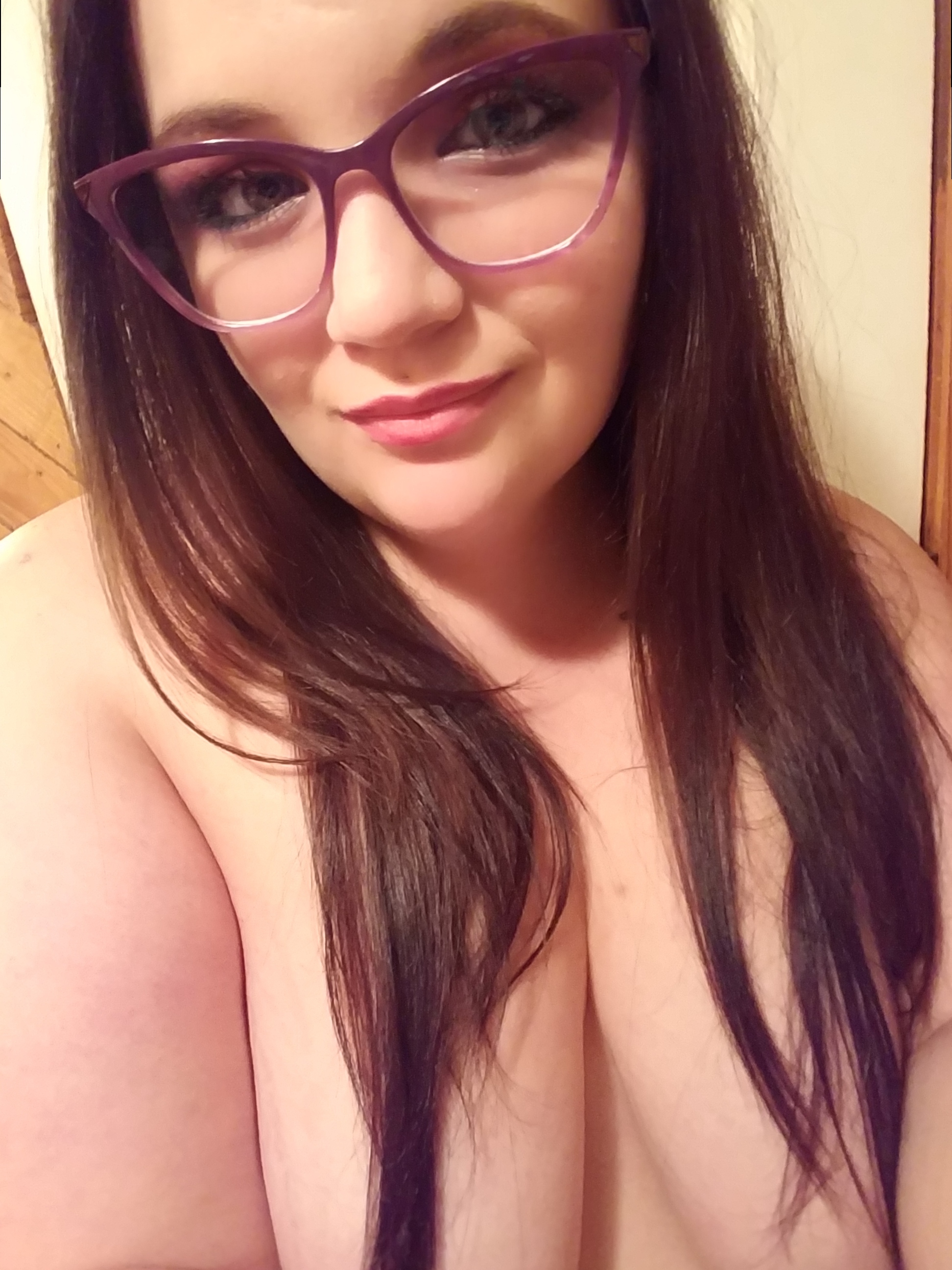 Emily — joi, curvy creator from Knoxville | Find Her OF