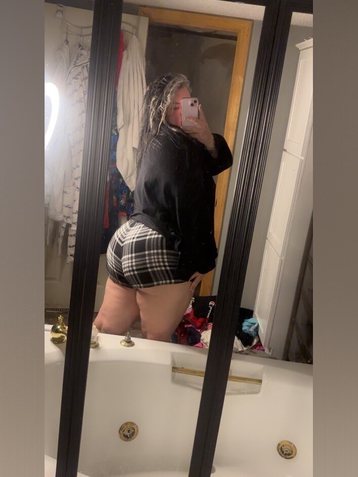 leigh🥵 PHAT EVERYTHING 💦 — couple creator from Alabama | Find Her OF