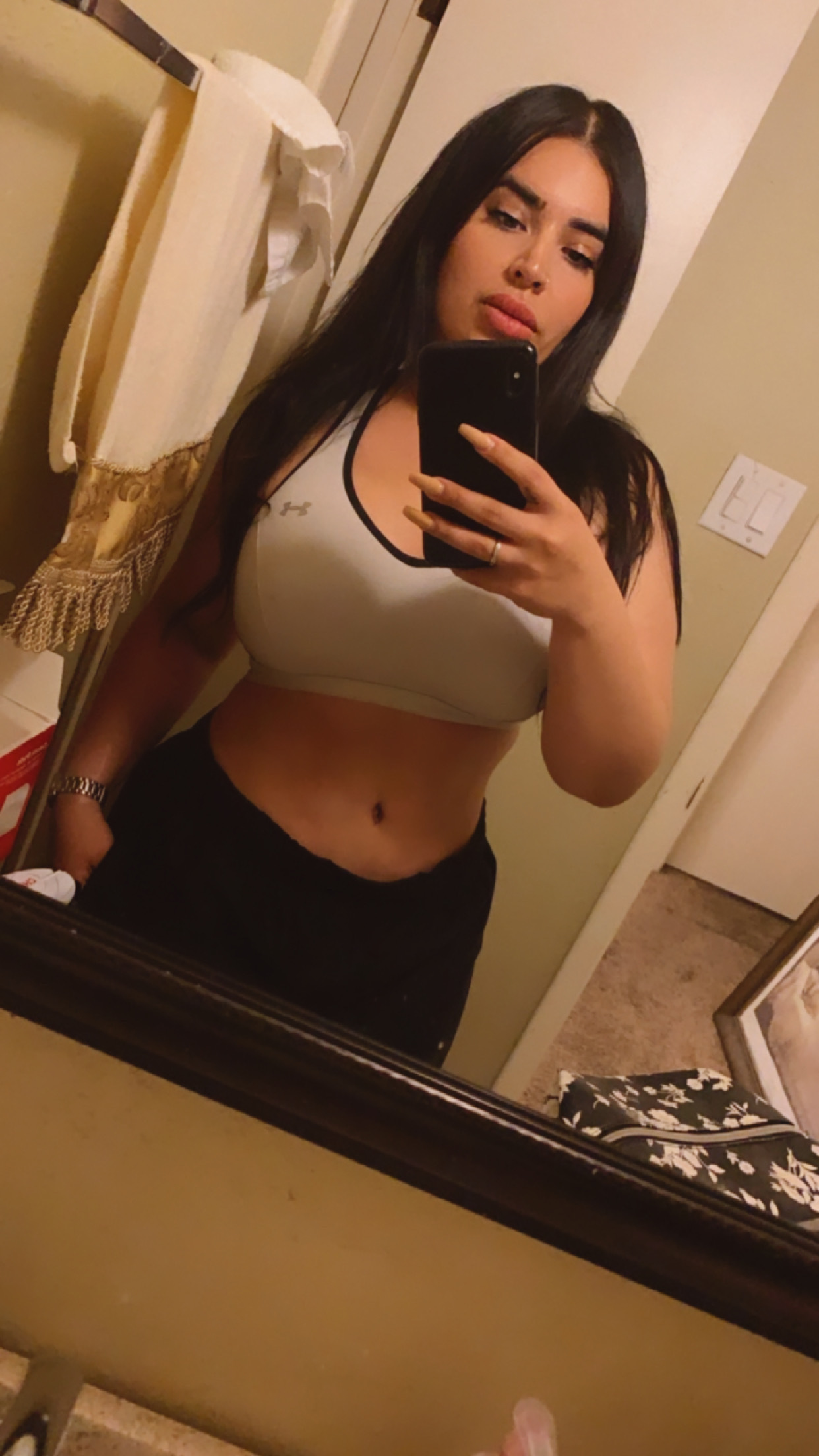 EPTXLatina OnlyFans creator from El Paso