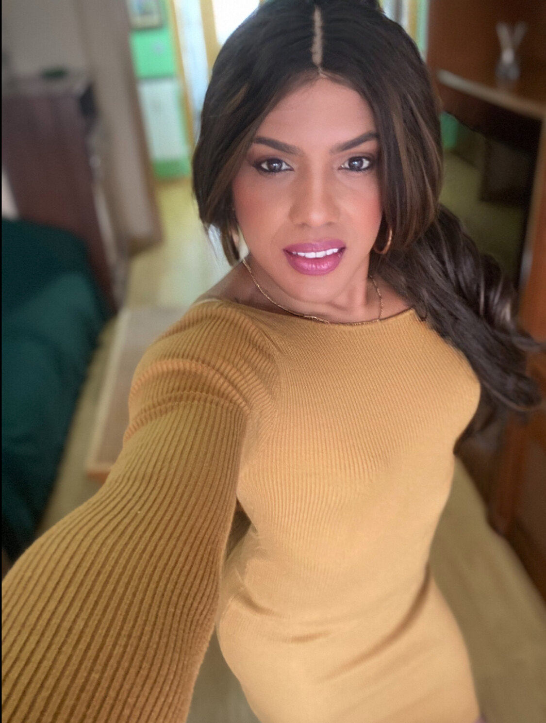 Valeria Salcedo — trans creator from Vigo | Find Her OF