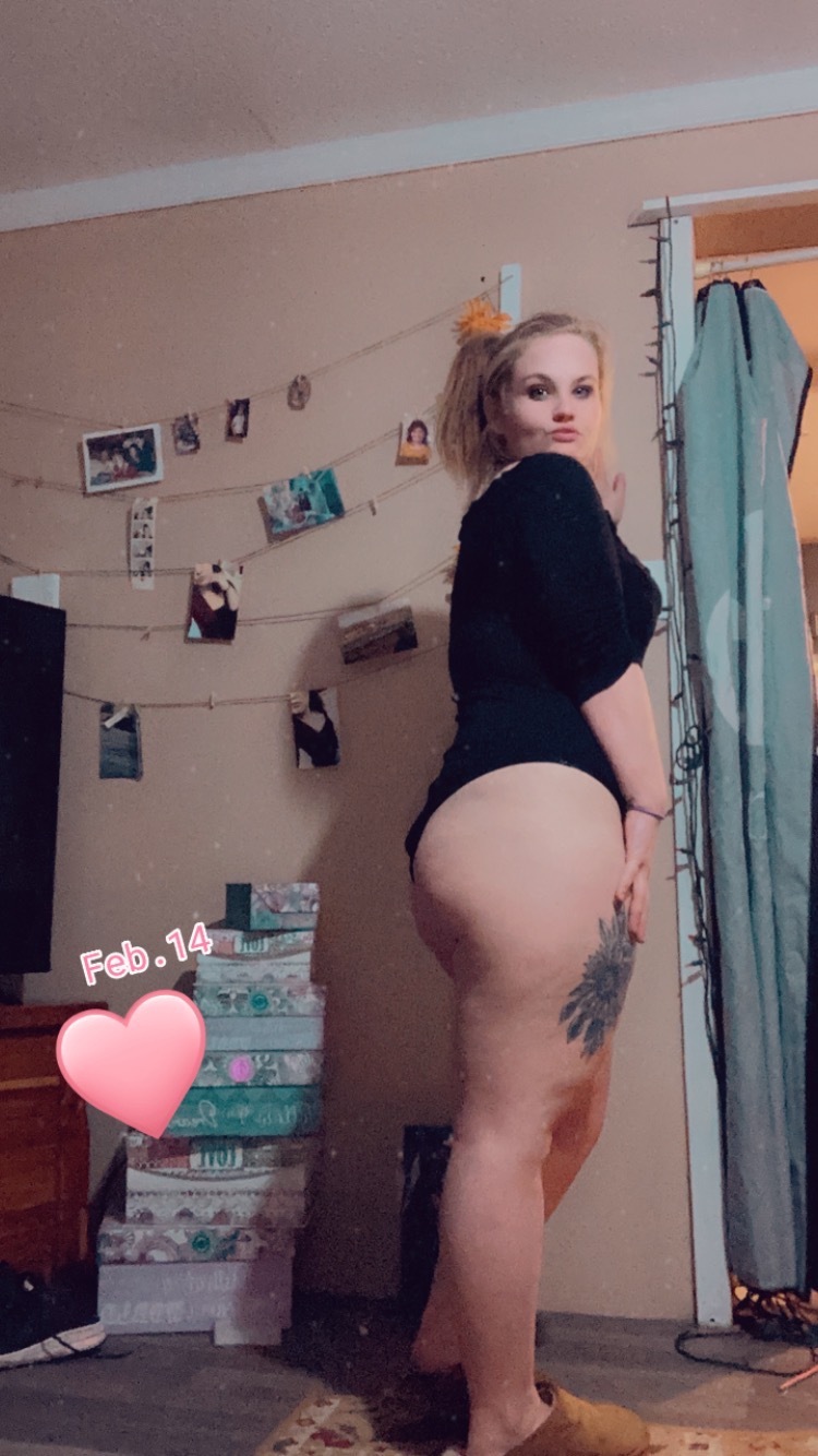 Lil faith — bdsm, roleplay creator from Knoxville | Find Her OF