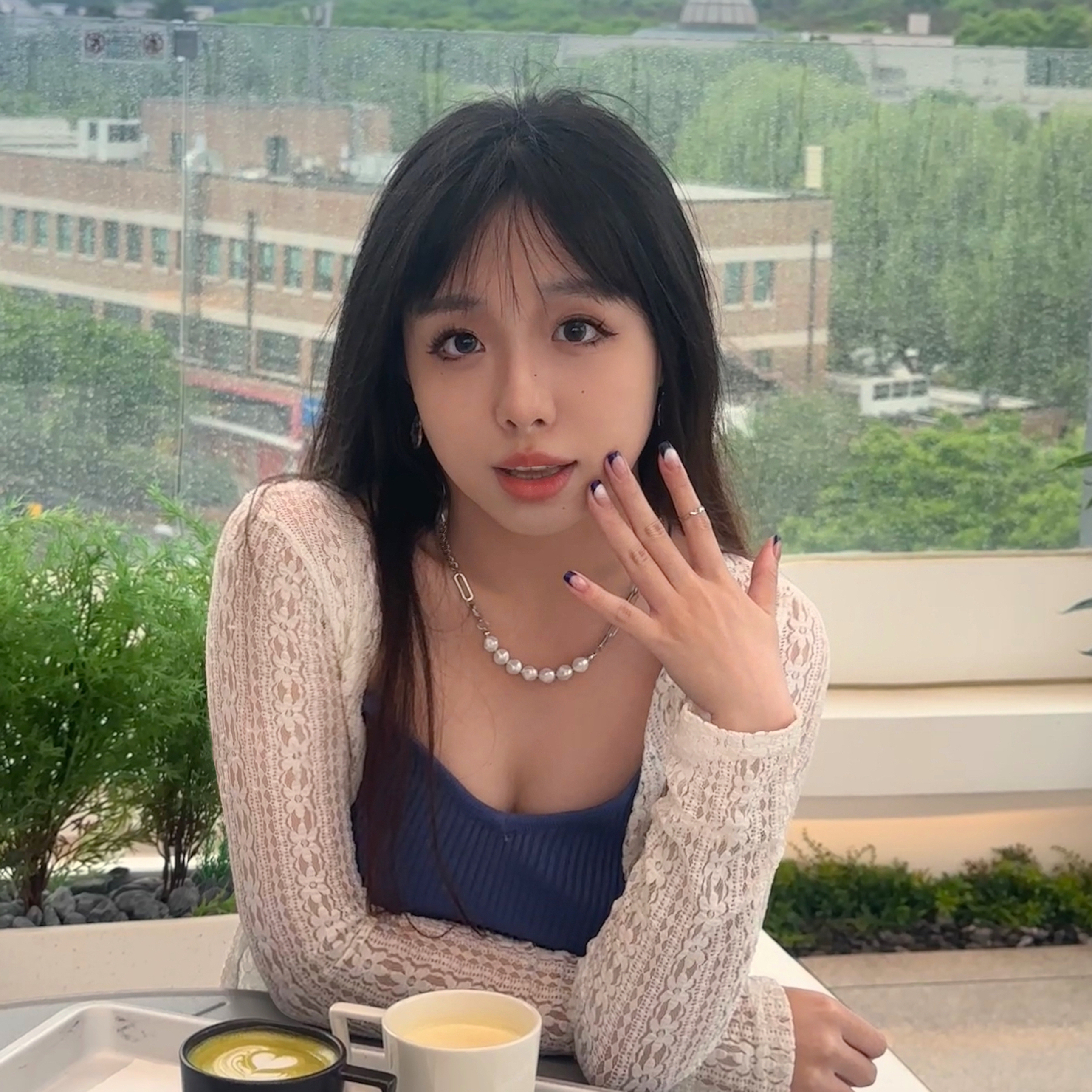 轻 — new, free creator from Daegu | Find Her OF