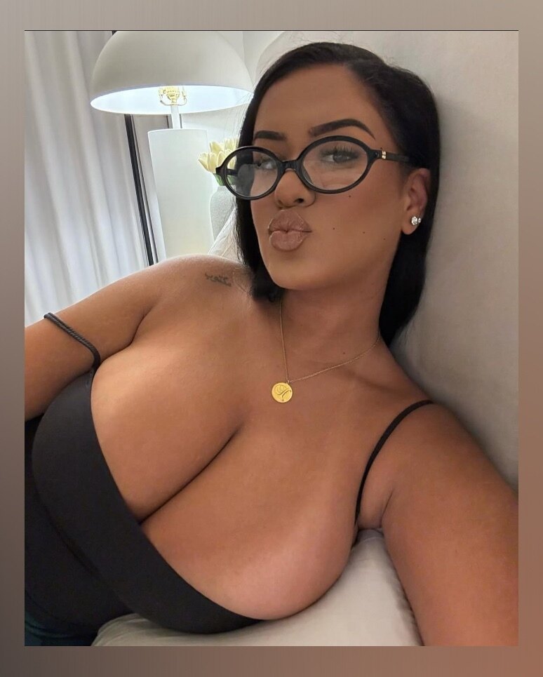 VIP Hanaaels — canada creator from Kitchener | Find Her OF