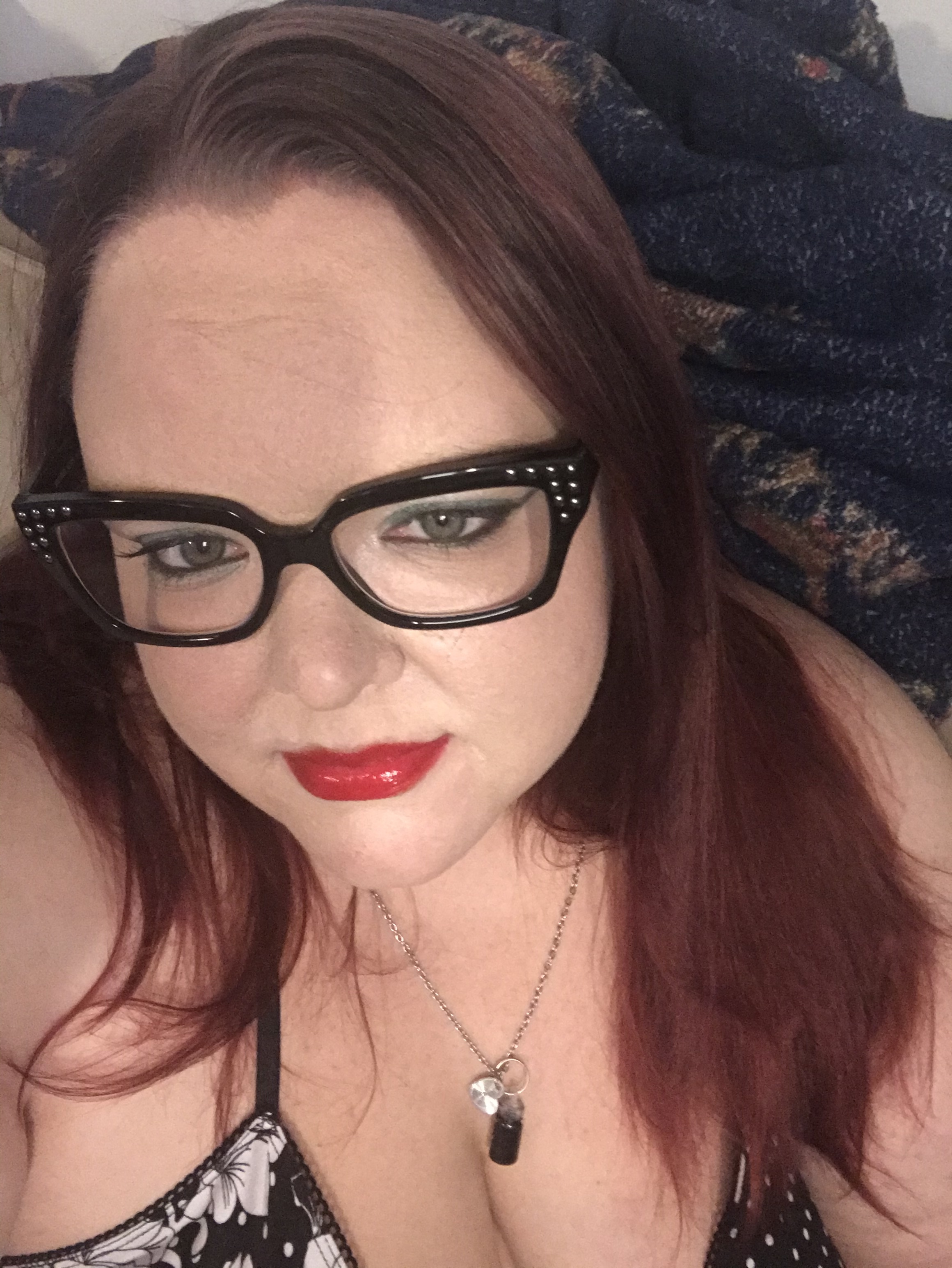 Vivian Dimond — curvy, free creator from Utah | Find Her OF