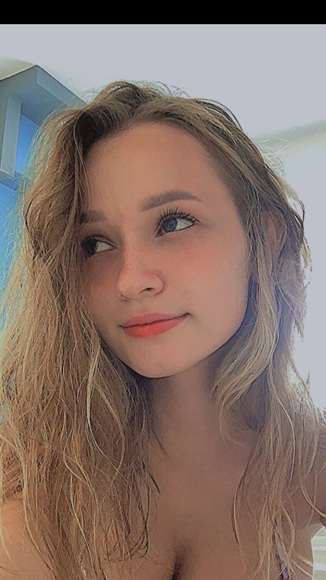 Karina 🤍 — free creator from Moscow | Find Her OF