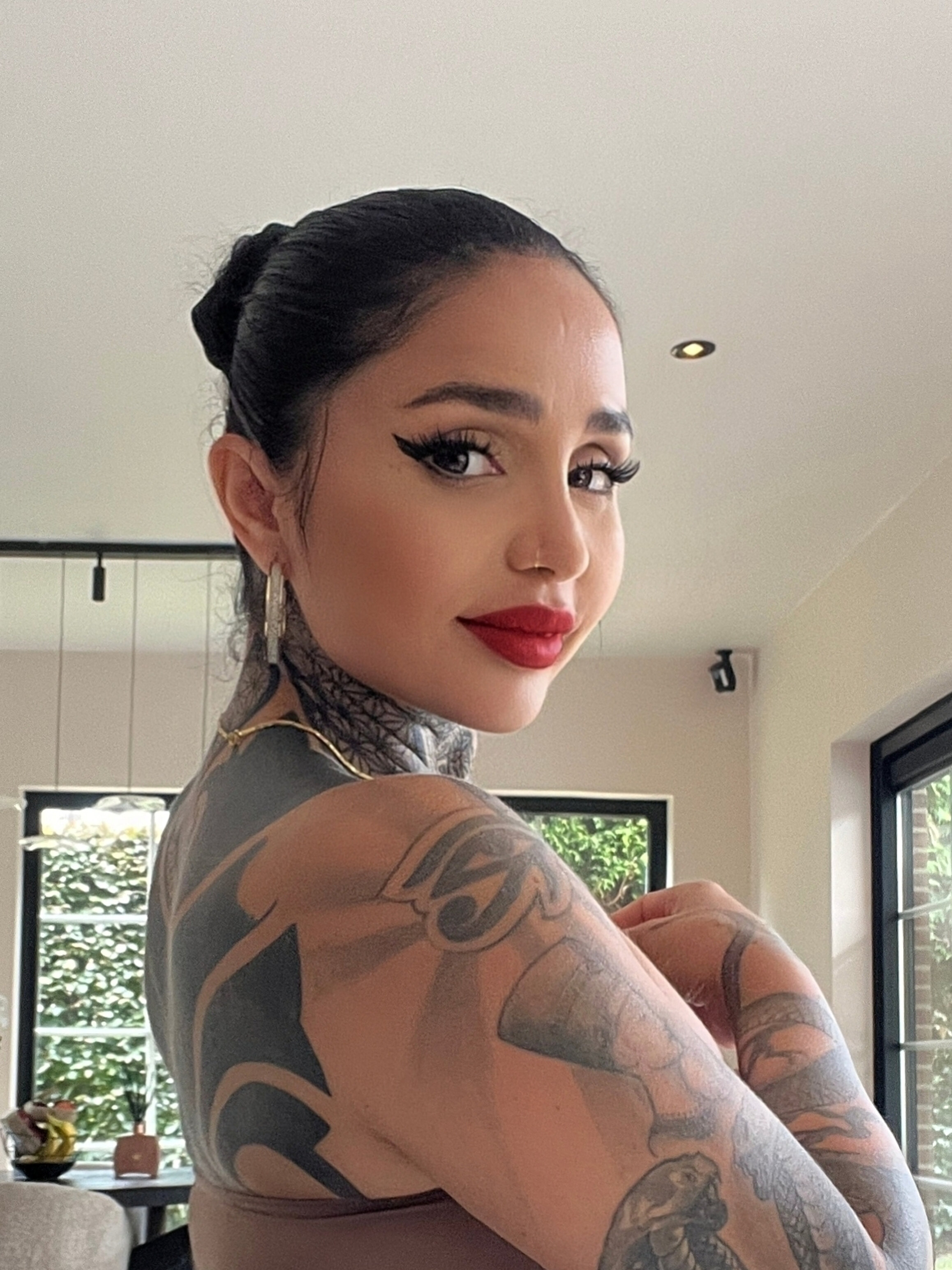🍒  🅱️ETTY - 🅱️ANGS  🍒 — bdsm, free creator from Amsterdam | Find Her OF