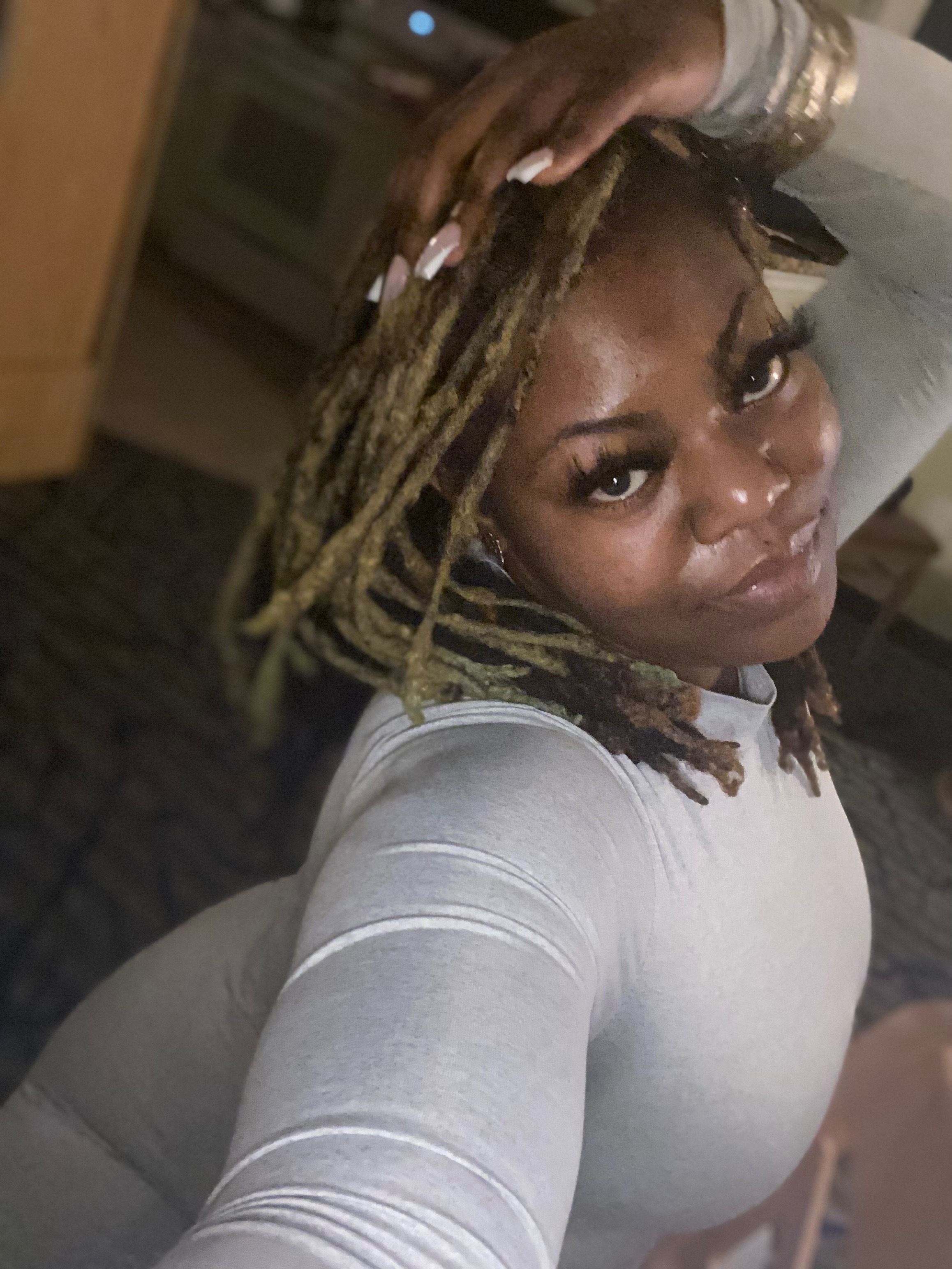 🦄PassionFruit🫦 — new creator from Fayetteville | Find Her OF