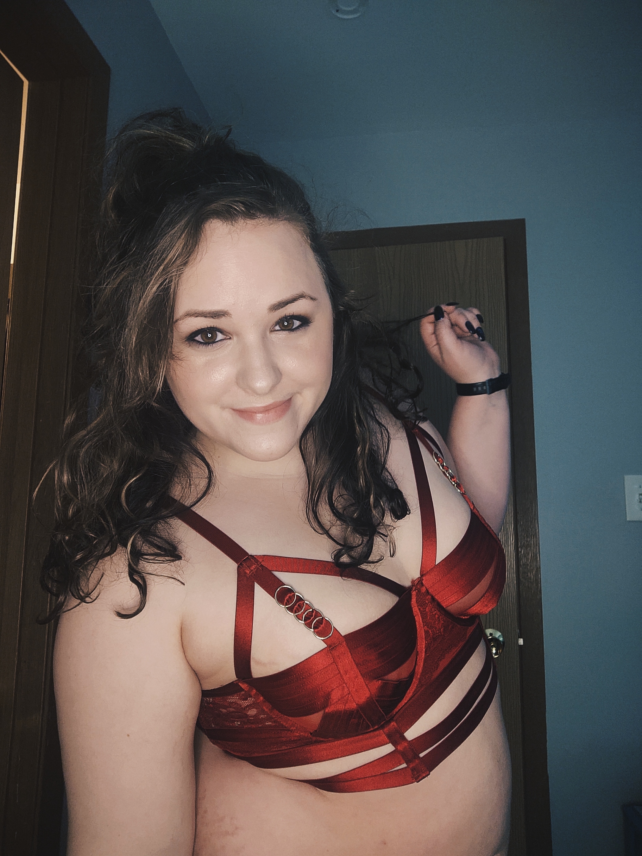 Siren Seductress — goth, femdom creator from Indianapolis | Find Her OF